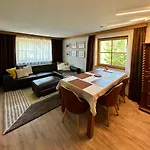 Haus Wagner Apartament *